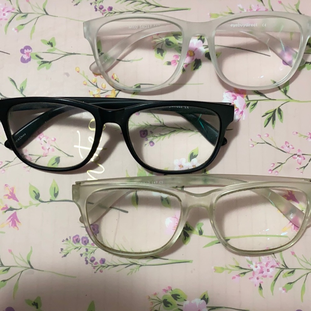 3 pairs of Glasses